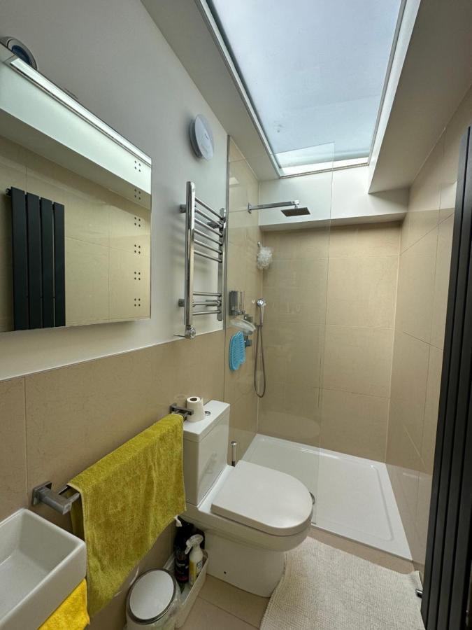 Sheri'S Home Away Londra Exterior foto